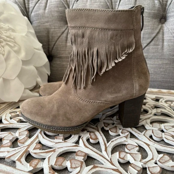 Gabor Suede Leather Fringe Heels Boots Women’s US 9.5 - Picture 7 of 11